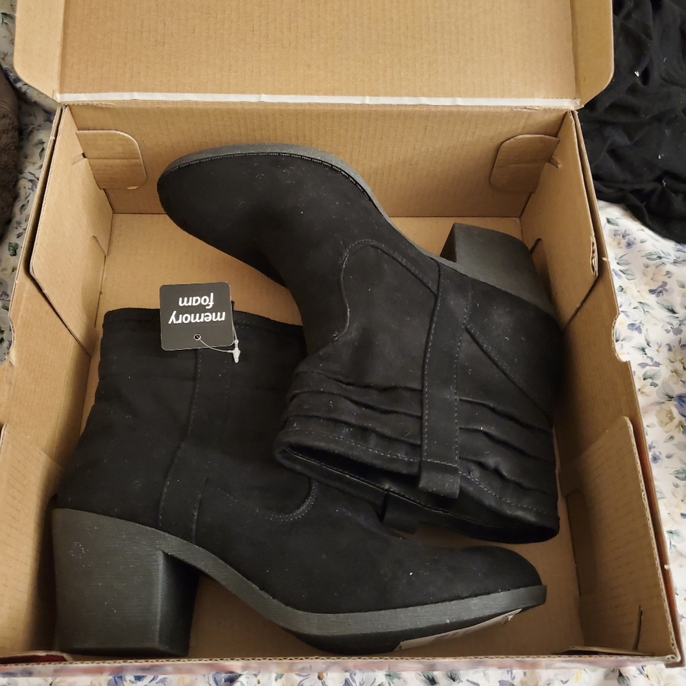 Booties - Picture 3 of 3